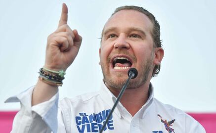 Santiago Taboada promete seguro de salud para recicladores y rescatar el programa Médico en Tu Casa