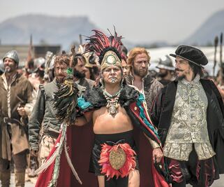 Dagoberto Gama se viste de Moctezuma