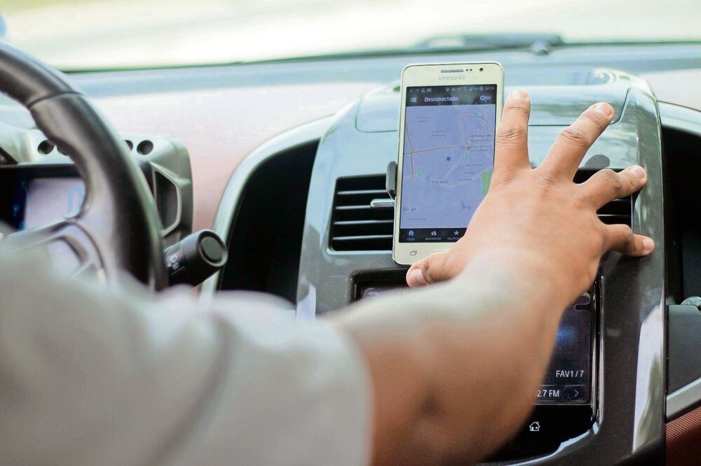 Los ladrones simularon ser pasajeros. Foto: Especial