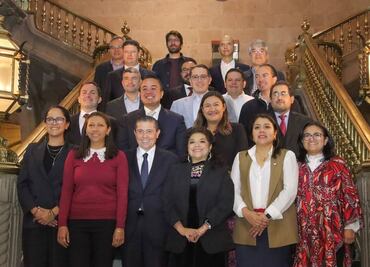 Clara Brugada encabeza sesión de cabildo de CDMX; abordan ordenamiento del espacio público y seguridad en alcaldías