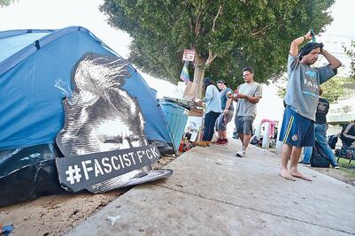 “Si quieres ver a tu hija, firma la deportación”, dijeron a migrante