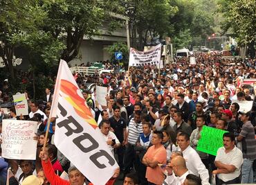 Se manifiesta CROC frente a embajada de Venezuela