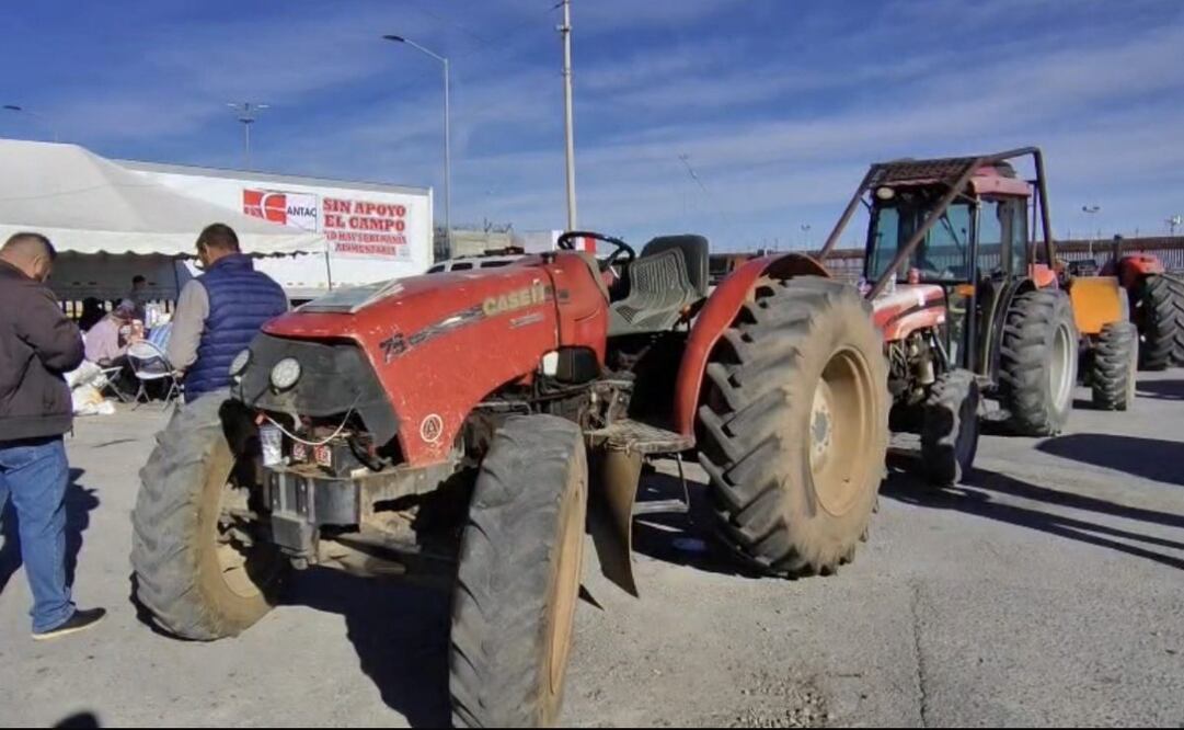 Liberan agricultores puentes internacionales en Chihuahua; permanecen dos más cerrados.
Foto: Especial.