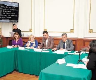 Diputados alistan ternas para elegir contralores