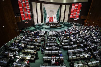 Diputados posponen comparecencias de titulares de la SEP y CFE