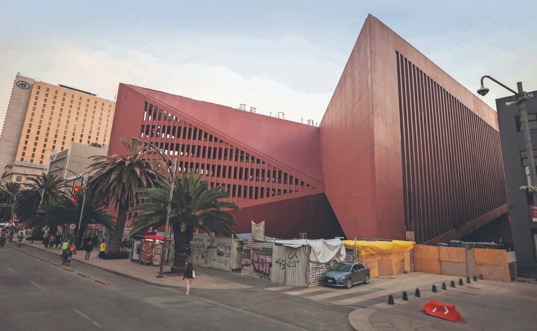 La nueva sede del AGA, en la avenida Juárez, es una de las promesas inconclusas del gobierno anterior. Foto: de DIEGO SIMÓN SÁNCHEZ. El Universal