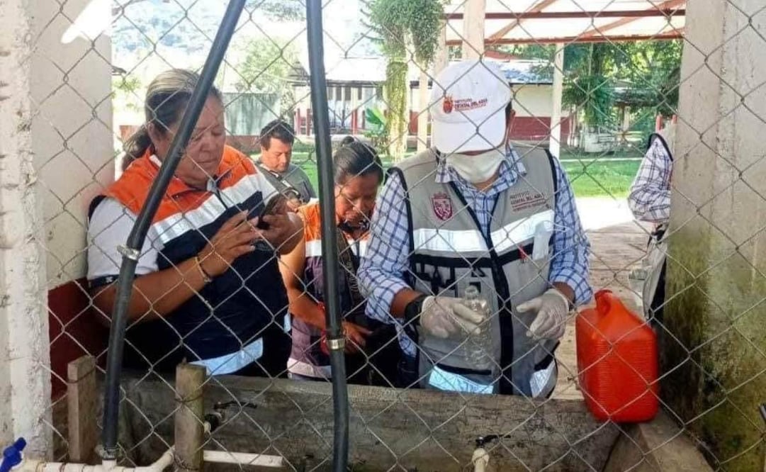 El Ayuntamiento del Chilón ya se encuentra ateniendo la posible contaminación de agua (04/11/2024). Foto: H. Ayuntamiento Municipal Constitucional de Chilón 2024-2027