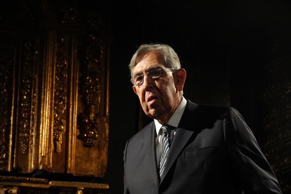 La Universidad del Claustro de Sor Juana. Entregan al Ing. Cuauhtémoc Cárdenas la presea sor Juana Inés de la Cruz 2023 / Foto: Diego Simón. EL UNIVERSAL