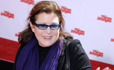 ​Carrie Fisher envió asqueroso regalo a productor acosador 