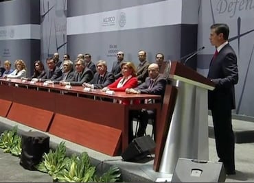 Pide Peña Nieto a abogados compromiso con nuevo sistema de justicia