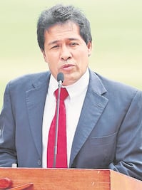 Dictan auto de formal prisión a Lozano