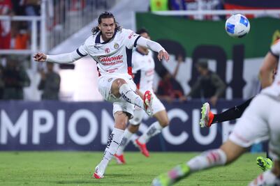 Cade Cowell quiere salir de Chivas