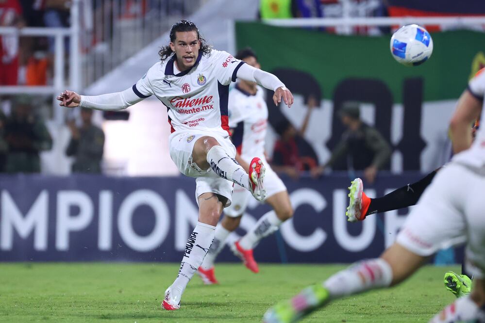 Cade Cowell durante el partido entre Chivas y Cibao en la Copa de Campeones de la Concacaf - Foto: @Chivas en X