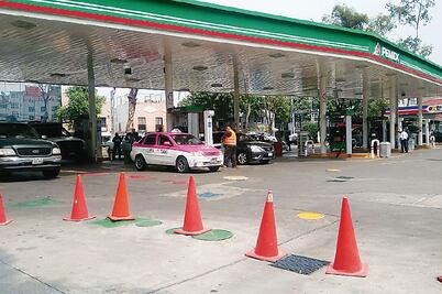 Edificar más gasolineras, un negocio sin detonar