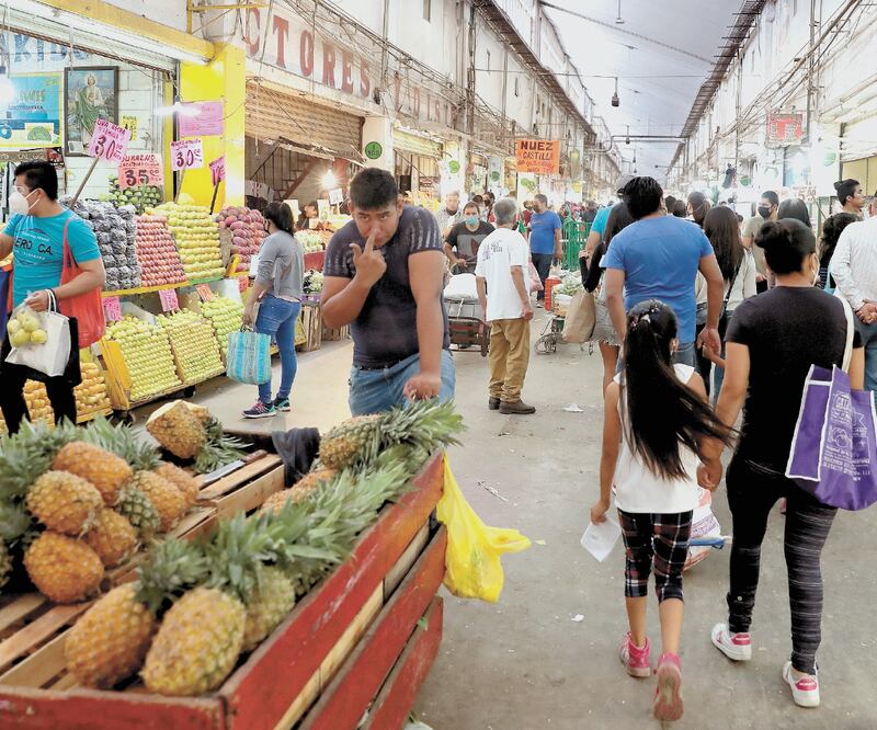 Expertos opinan que el alza materias primas a escala mundial afecta el costo de alimentos y productos energéticos, entre otros factores. Foto: ARCHIVO EL UNIVERSAL