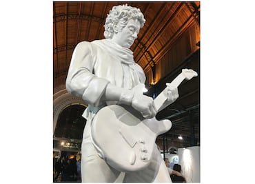 Por bicentenario de la independencia, Argentina regala a Costa Rica escultura de Gustavo Cerati