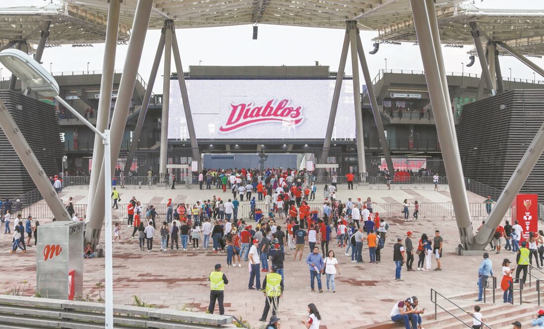 El estadio de Diablos Rojos fue construido en un terreno del gobierno capitalino en la Magdalena Mixhuca. / DIEGO SIMÓN. EL UNIVERSAL