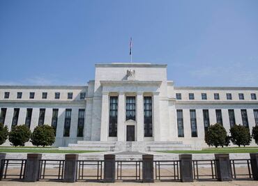 Enfrían mercados declaraciones de representantes de la Fed