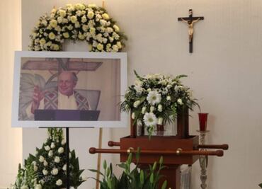 Familiares y amigos cercanos despiden a Onésimo Cepeda, obispo emérito de Ecatepec