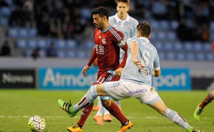 Vela y Reyes juegan en la derrota de la Real