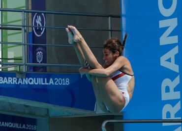 Paola Espinosa y Carolina Mendoza ganan medalla en trampolín de un metro