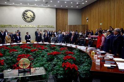 Retira INE spots del PRI en Durango