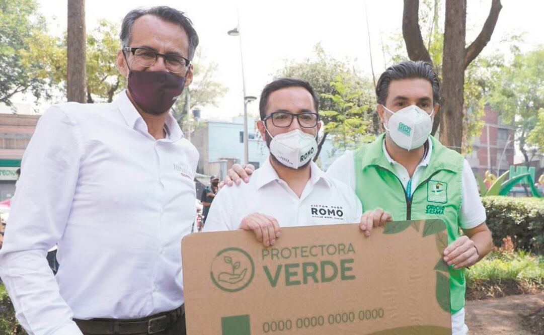 Víctor Hugo Romo destacó que en Miguel Hidalgo se dará capacitación sobre educación ambiental. Foto: Cortesía.