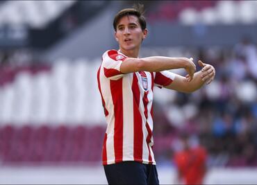 Sebastian Pérez Bouquet sale de Chivas en préstamo a FC Juárez