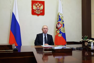 Putin acusa a Ucrania de crímenes "neonazis" en conmemoración del Holocausto