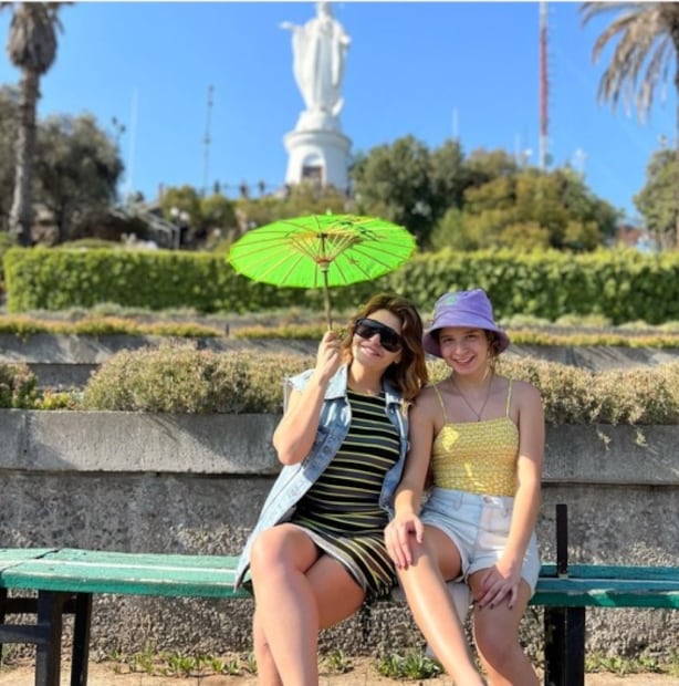 ¿Cirugía estética como regalo de 15 años? Famosas responden a sus hijas 