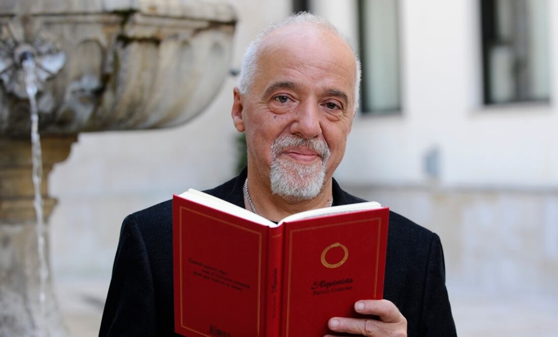 Paulo Coelho tiene más de 225 millones de libros vendidos en portugués. Foto: Reuters/Eloy Alonso, archivo, archivo