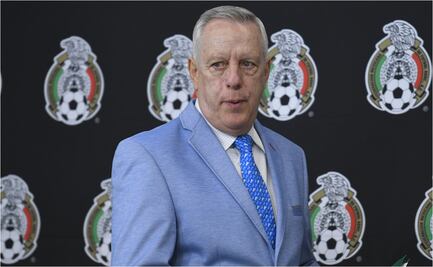 Arturo Brizio está limpiando la casa