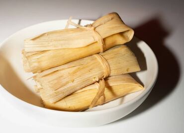 ¿Cuánto tiempo deben cocinarse los tamales?