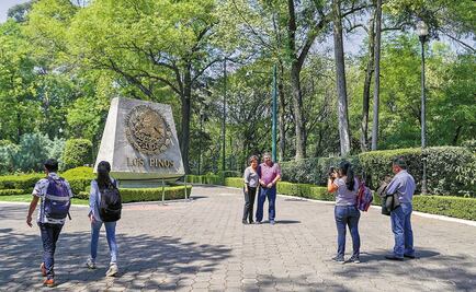 La apertura de Los Pinos, tema de cultura que destacó López Obrador