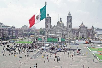 Posponen homenaje a Juan Gabriel en el Zócalo