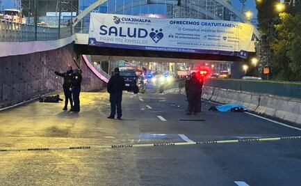 Pipa atropella y mata a motociclista; conductor huye en carretera México-Toluca