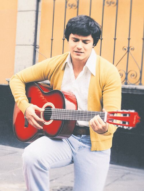 La serie estuvo asesorada por Juan Gabriel y se estrenará primero en tv de paga (CORTESÍA)