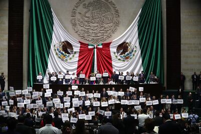 Protestan diputados de oposición por Presupuesto 2019