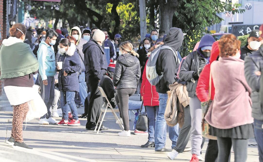 Autoridades sanitarias en los últimos días han llegado a realizar hasta 30 mil tests diarios. Foto: Juan Boites. EL UNIVERSAL