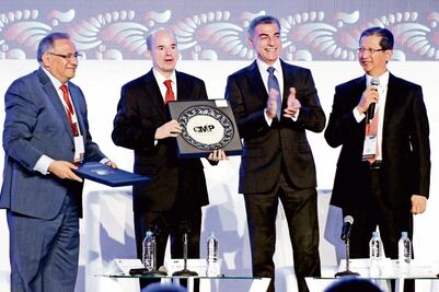 Retos de Pemex siguen pese a reforma: González Anaya