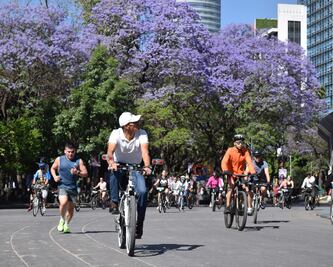 Paseo dominical "Muévete en bici" en CDMX cumple mayoría de edad; celebra 18 años fomentando movilidad sustentable y actividad física