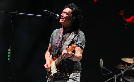 Libres y sin pretensiones, Caifanes cautiva al Auditorio Nacional