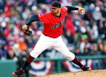 Óliver Pérez, nuevo jugador de los Toros de Tijuana