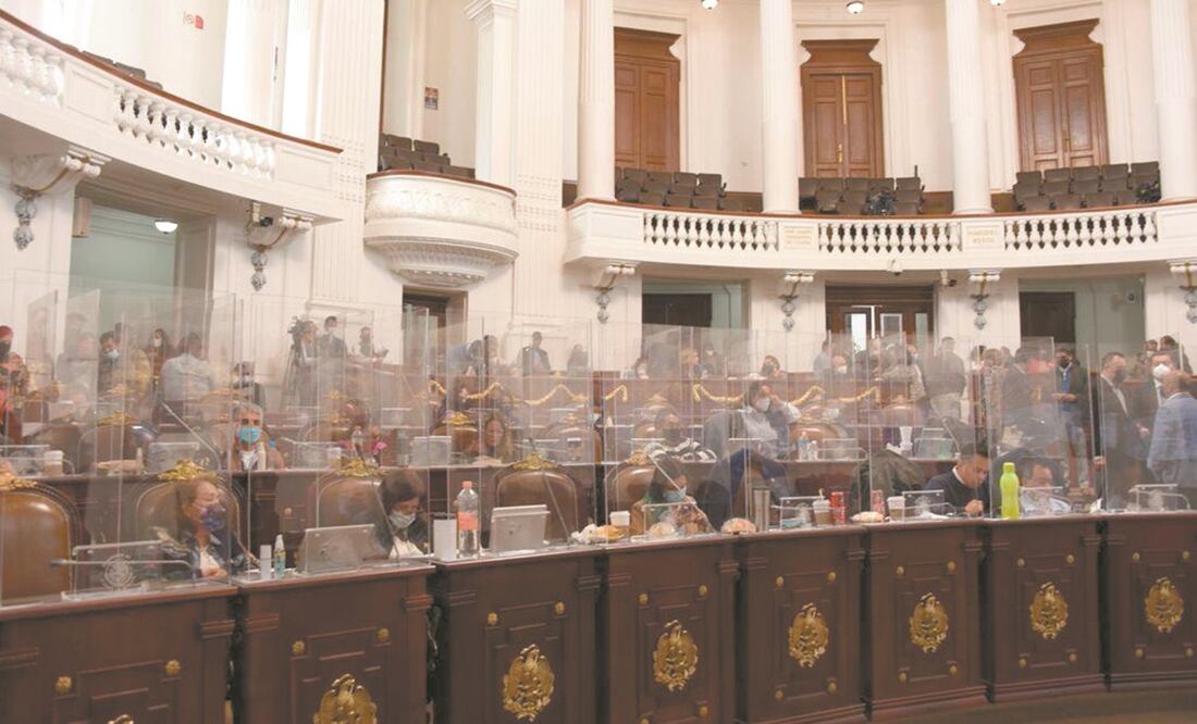 En sesión extraordinaria , legisladores dedicaron casi una hora a hablar sobre las agresiones a los alcaldes. Foto: Tomada de twitter