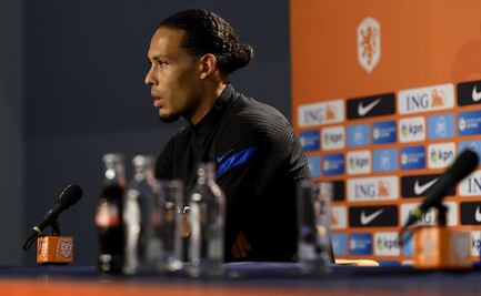 Virgil Van Dijk sólo conoce a 'Chucky' y 'Chicharito'