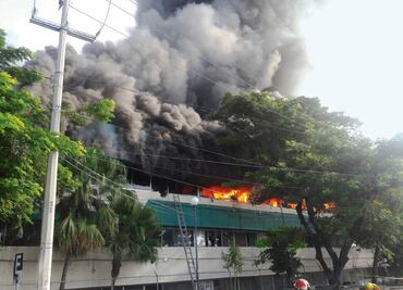 Señalan a normalistas de causar incendio