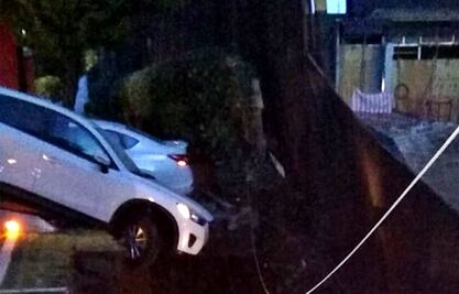 Se registra deslave en un estacionamiento en Cuajimalpa