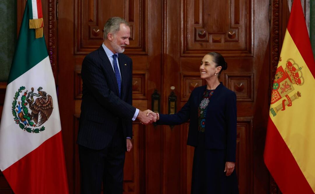 Claudia Sheinbaum y el rey Felipe VI de España (25/06/2026). Foto: Diego Simón / EL UNIVERSAL