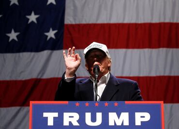 Trump a FBI: no es posible revisar 650 mil correos en 8 días