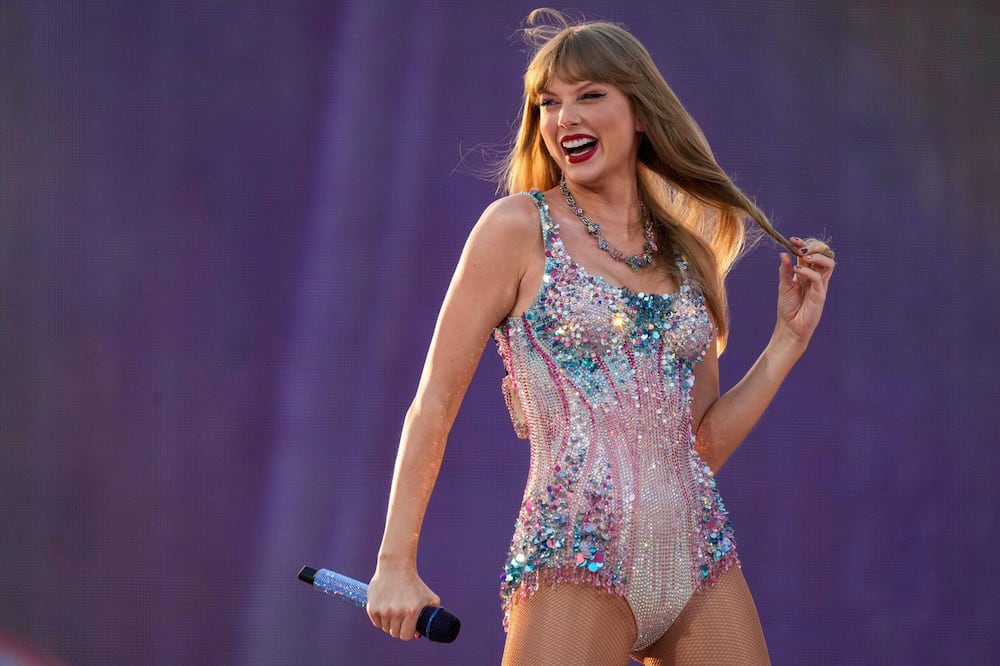 Previo al anuncio de la cancelación de los conciertos de Taylor Swift, las autoridades informaron que habían arrestado a dos presuntos extremistas, uno de los cuales parecía estar planeando un ataque contra un evento en el área metropolitana de Viena, como los conciertos. Fuente: Instagram @taylorswift